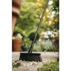 Balai Multisusages Solid M Fiskars -Flore Riche Soldes Magasin 10641713 3