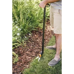 Fiskars Cisaille à Gazon Longue Portée, Mécanisme Anti-bourrage Servo-System, Longueur: 100 Cm, Lames En Acier/Poignée Et Manche En Plastique Renforcé De Fibre De Verre, Noir, GS46, 1000590 -Flore Riche Soldes Magasin 12320559 4