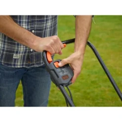 Black & Decker Tondeuse 32cm - Moteur Universel 1200 W BLACK+DECKER BEMW451-QS -Flore Riche Soldes Magasin 34599501 5